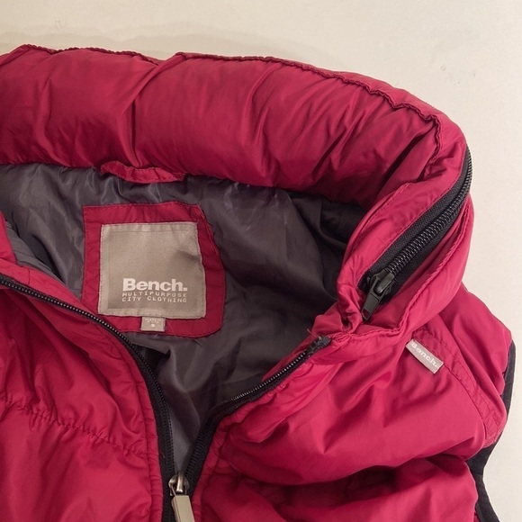 BENCH Pink Hooded Quilted Puffer Vest Size Small - Picture 7 of 9